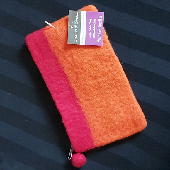 Felted Wool Clutch - Picture 1 of 7